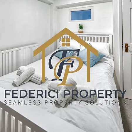 Apartment Spacious Long-term Stays! 4-bedroom 2-bath Retreat In The Heart Of City Centre! *